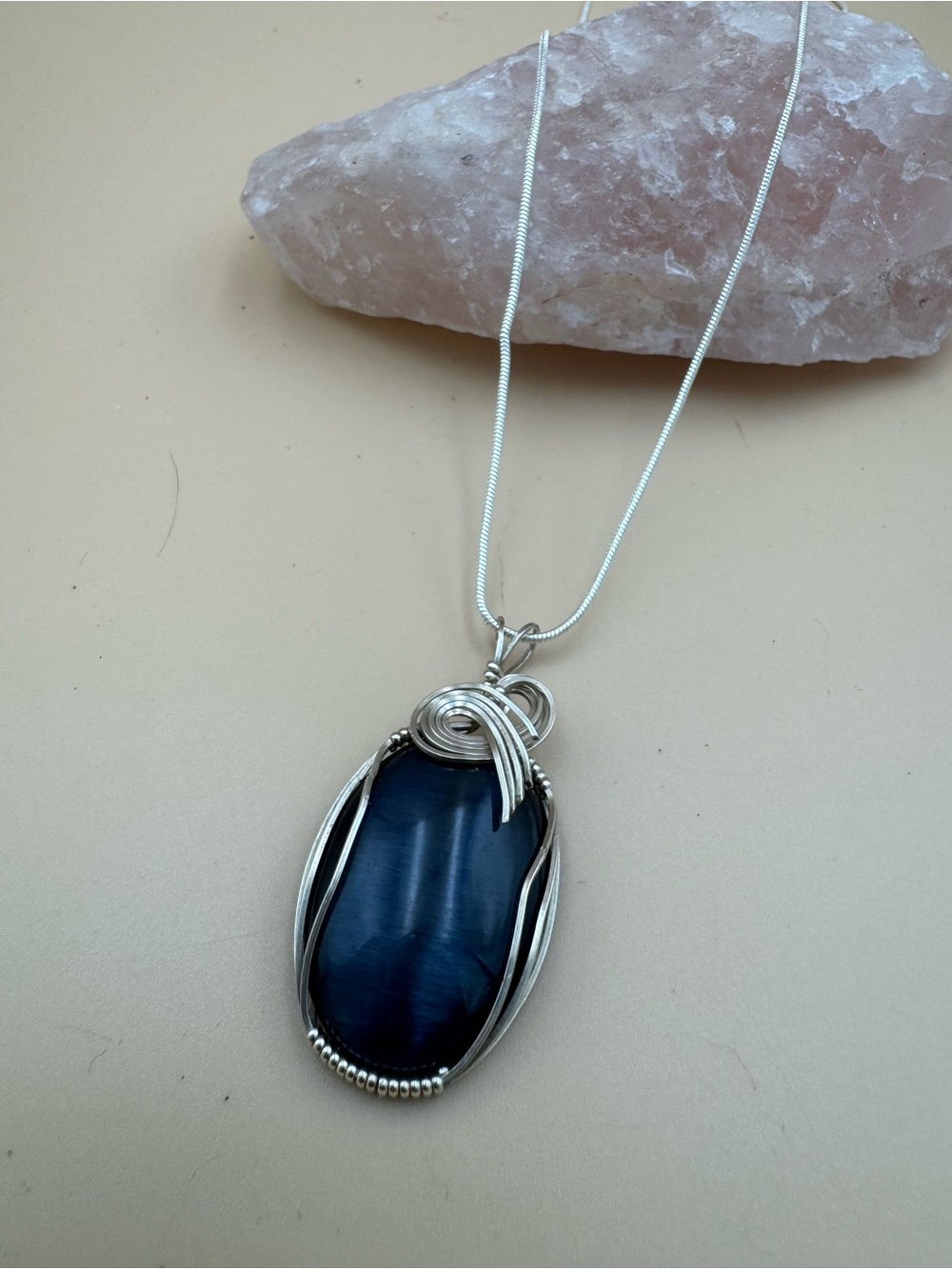 Sterling Silver Blue Cat's Eye Oval Pendant Necklace 140